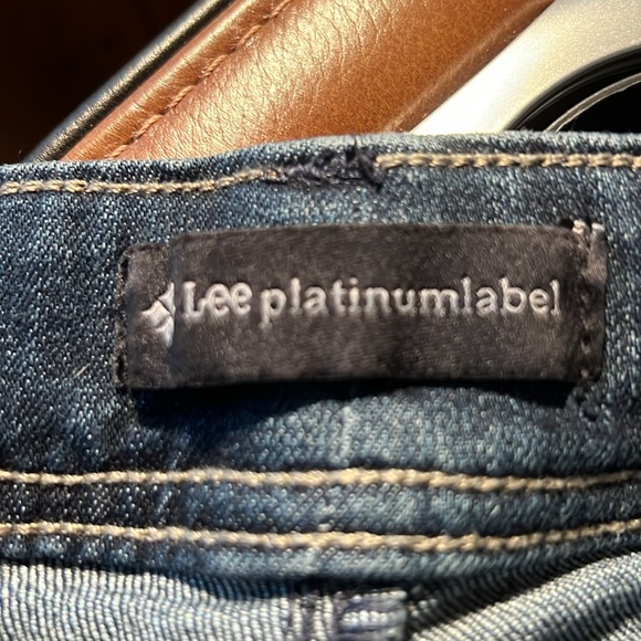Lee Platinum Label Jeans; Perfect Fit; Straight Leg; Dark Blue - Picture 5 of 8